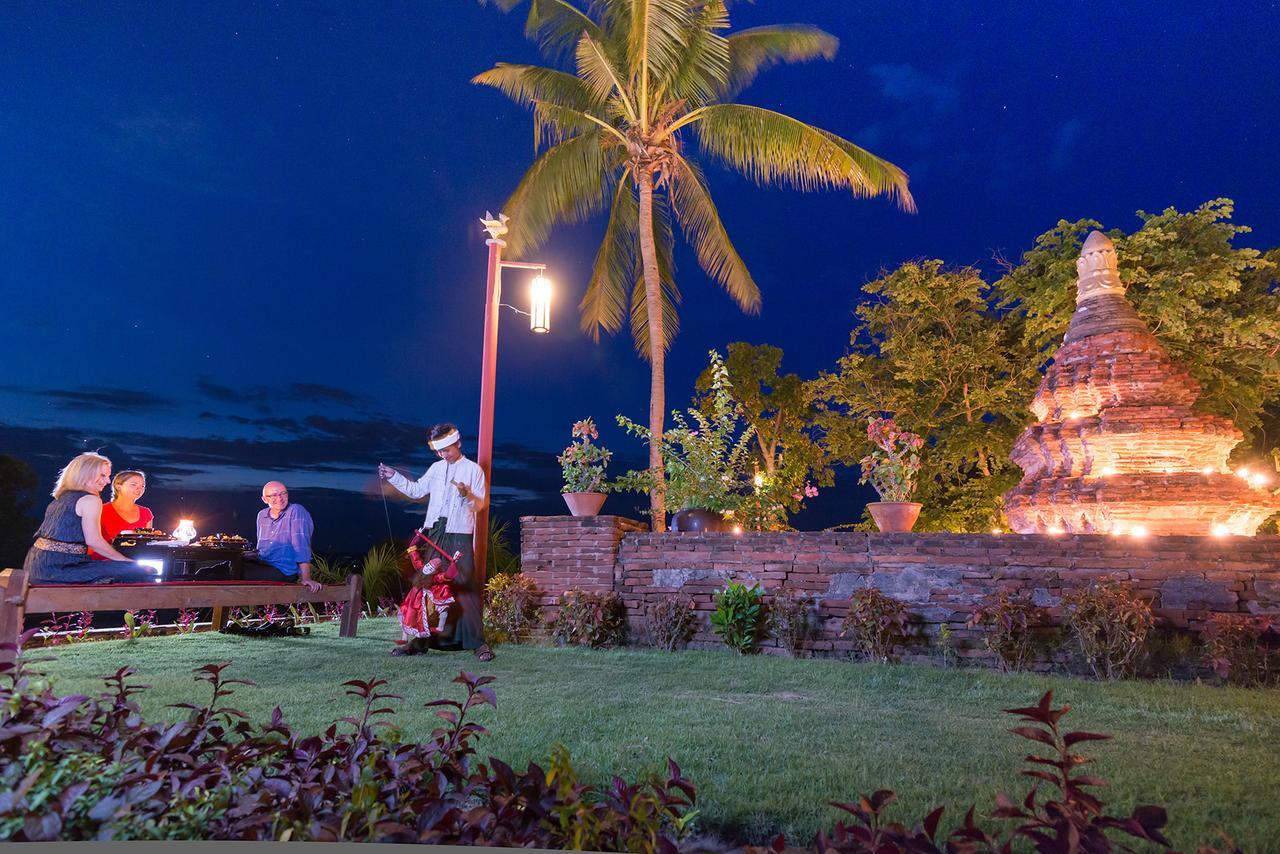 Aye Yar River View Resort Bagan Exteriör bild