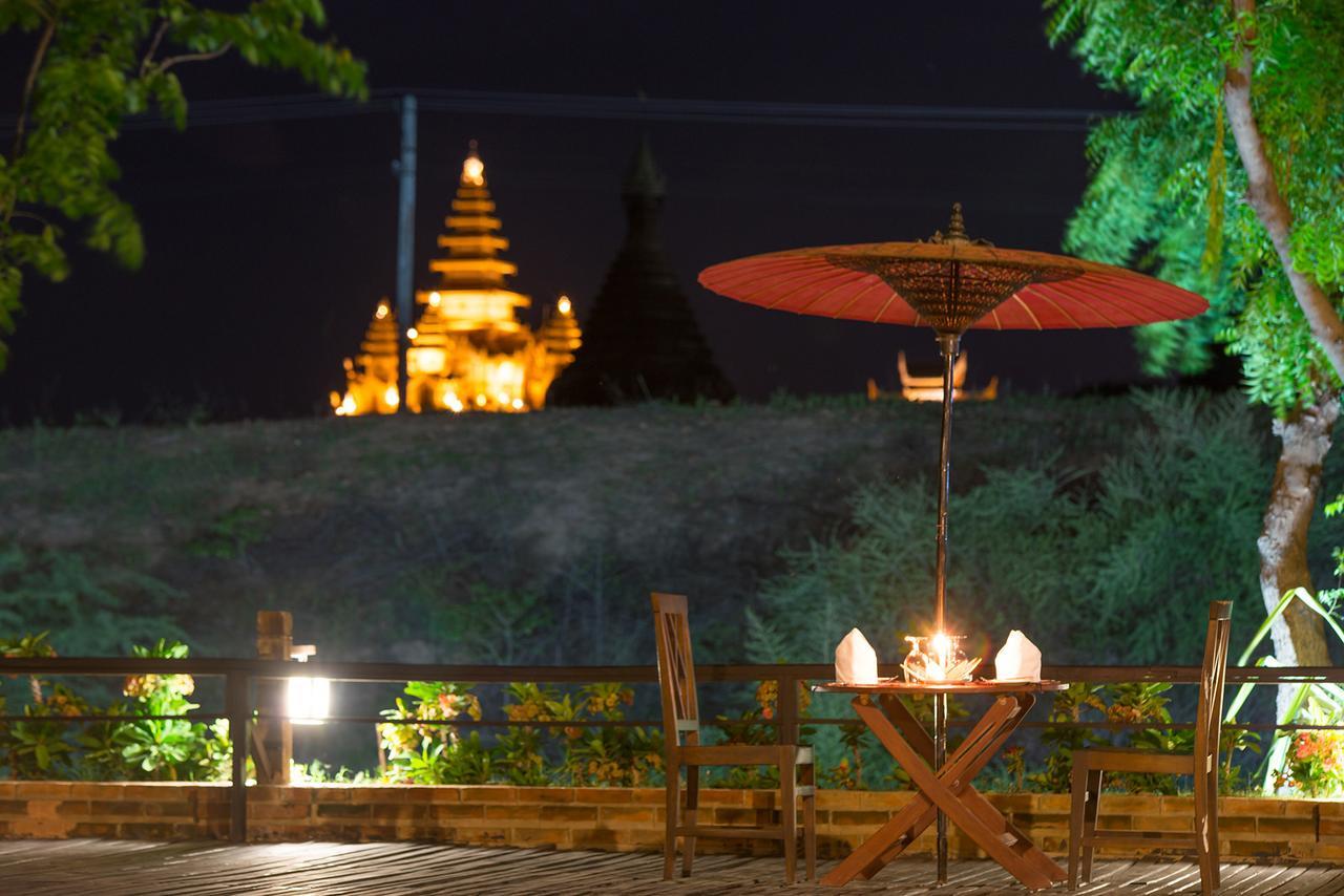 Aye Yar River View Resort Bagan Exteriör bild